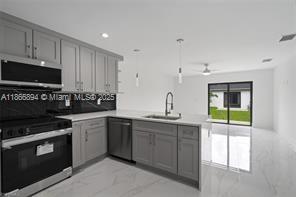 Photo - 5014 28th St SW Unit 0