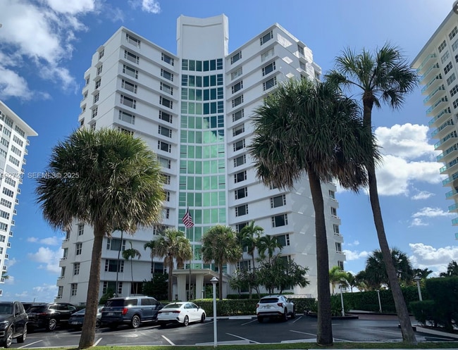 Building Photo - 3600 Galt Ocean Dr Unit 9C