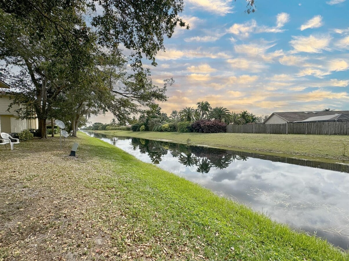 Photo - 11508 Royal Palm Blvd Unit 11508