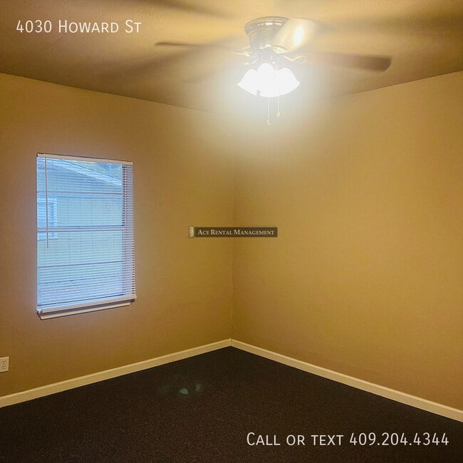 Photo - 4030 Howard St