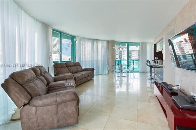 Photo - 6000 Indian Creek Dr Unit 6000 Indian Creek Dr # 12B