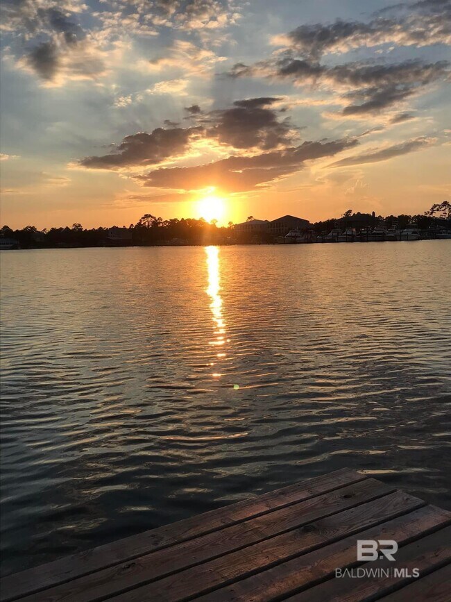 Photo - 3376 Washington Ave