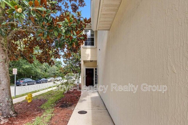 Photo - 300 Southern Branch Ln