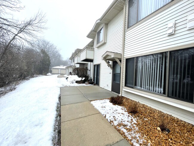 Photo - 3228 Wood Rd Unit A-5