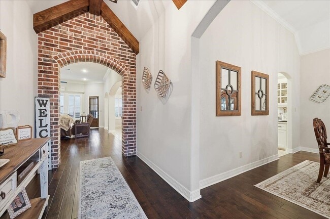 Photo - 302 Spring Brook Ct