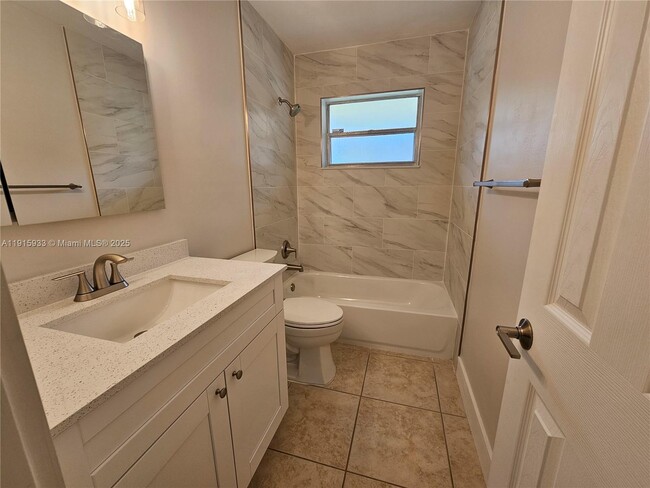 Photo - 2509 Hayes St Unit 2509