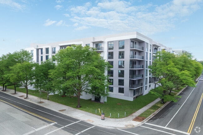 Photo - Courtside Apartments II