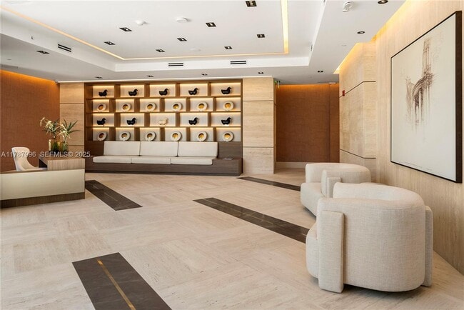 Photo - 701 Valencia Ave Unit 405