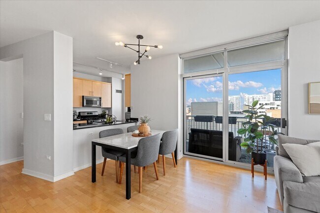 Photo - 330 W Grand Ave Unit 1206