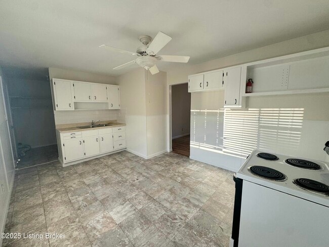 Photo - 3305 Ethelwood Dr