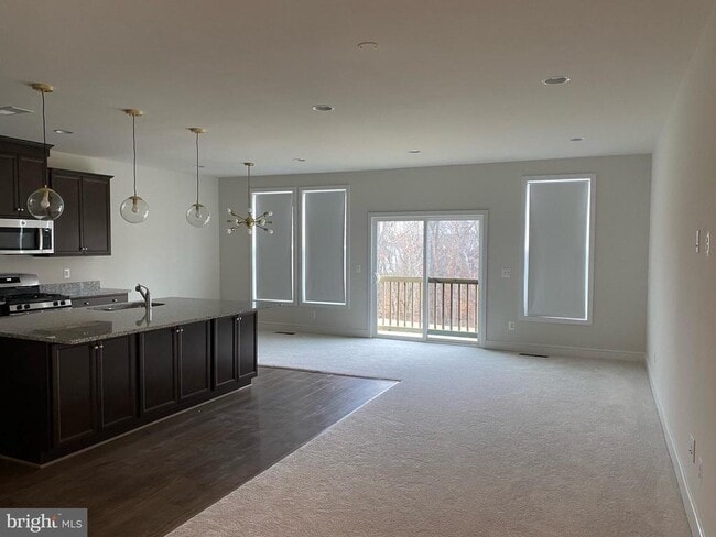 Photo - 106 Choke Cherry Ct