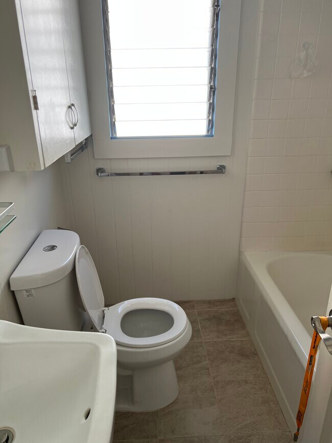 Photo - 1238 Rycroft St