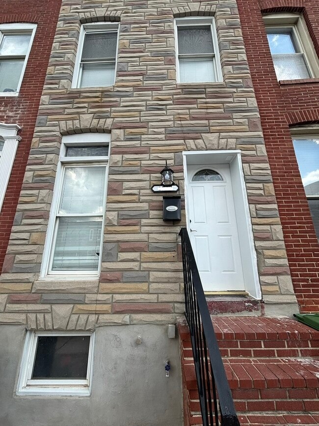 5 Bedroom Home 21230