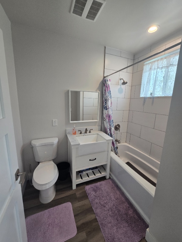 Photo - 212 Michael Ave