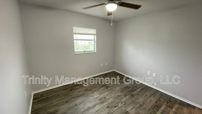 Photo - 3041 Hoban Ave