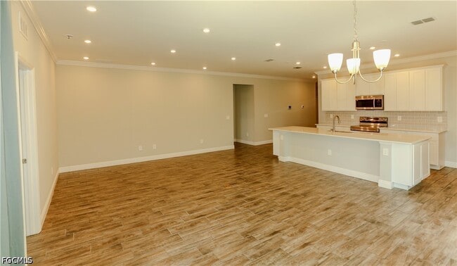 Photo - 8792 Cascade Price Cir