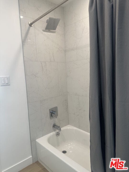 Photo - 228 S Doheny Dr Unit 4