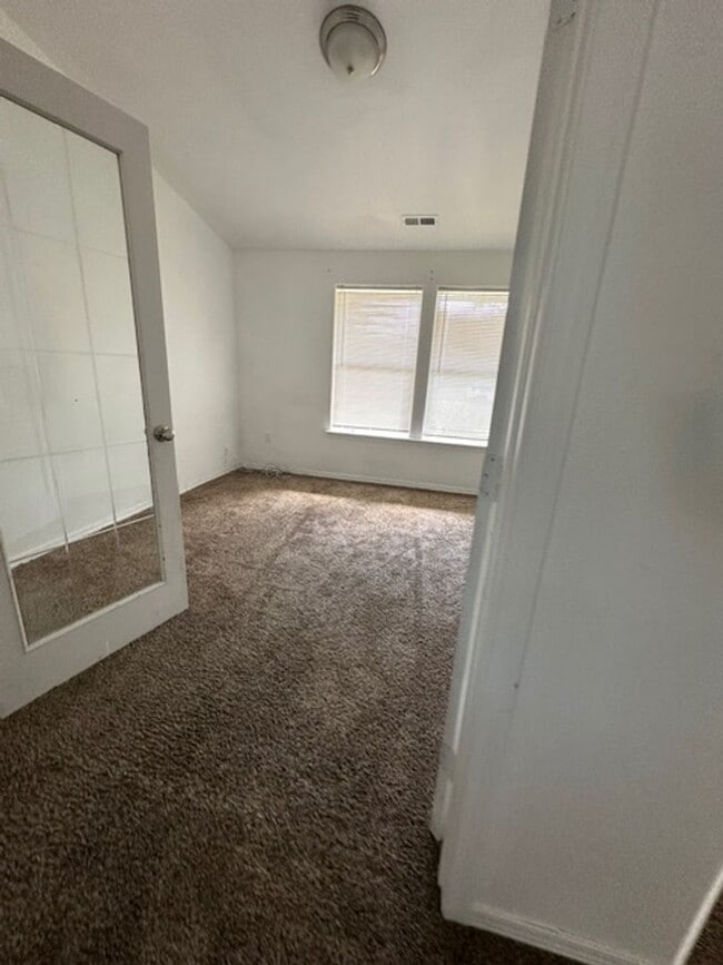 Photo - 3 Bedroom House for rent