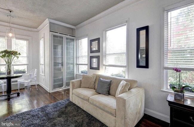 Photo - 1822 15th St NW Unit 101