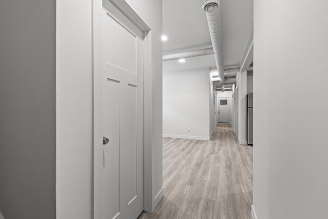 Photo - 3545 Pierce St NE Unit 3