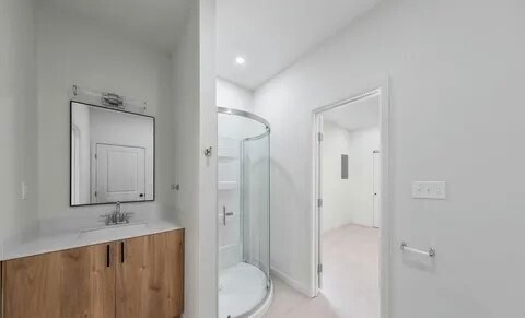 Photo - 4984 Alexa Rd Unidad B