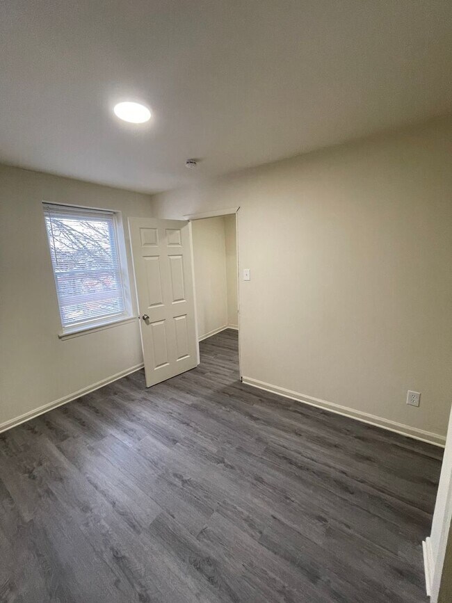 Photo - Four Bedroom House For Rent