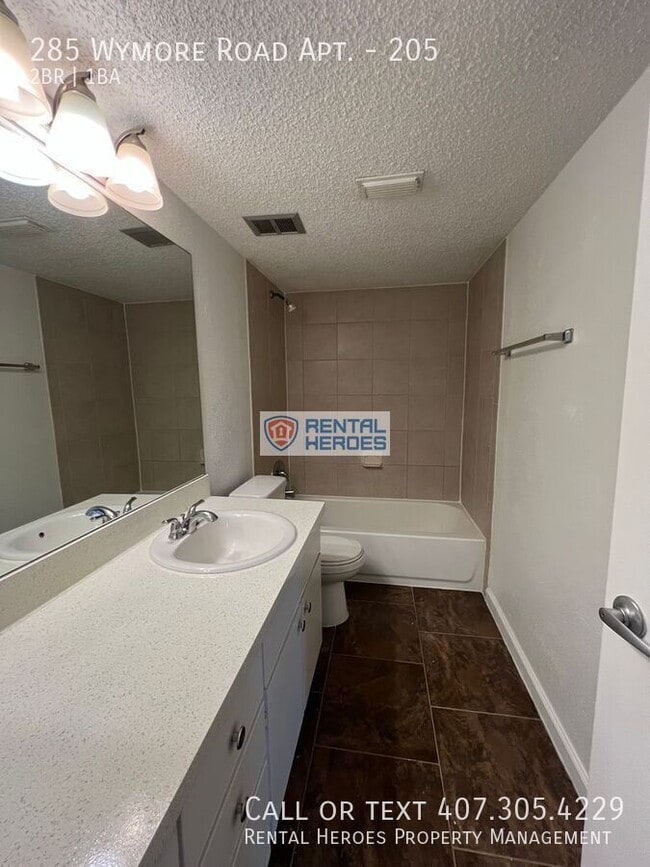 Photo - 285 Wymore Rd