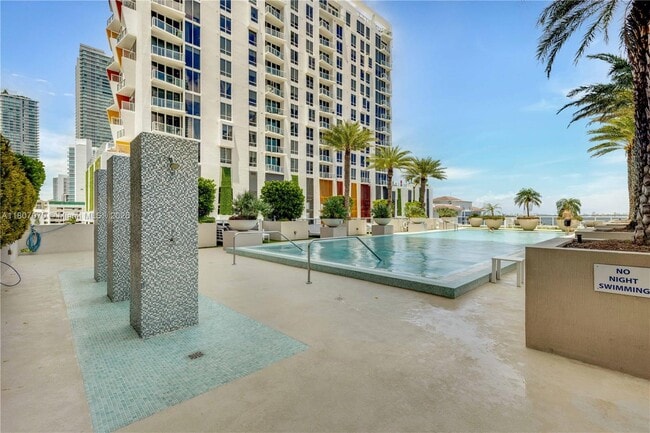 Photo - 600 NE 27th St Unidad 3102 Rental