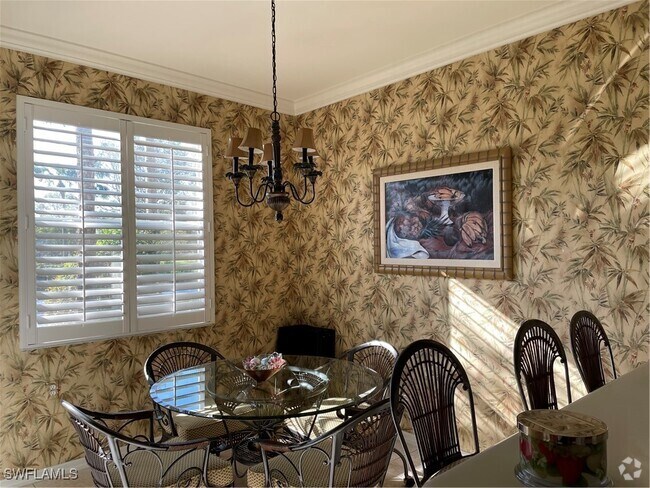 Building Photo - 3555 Laurel Greens Ln N Unit 103 Rental
