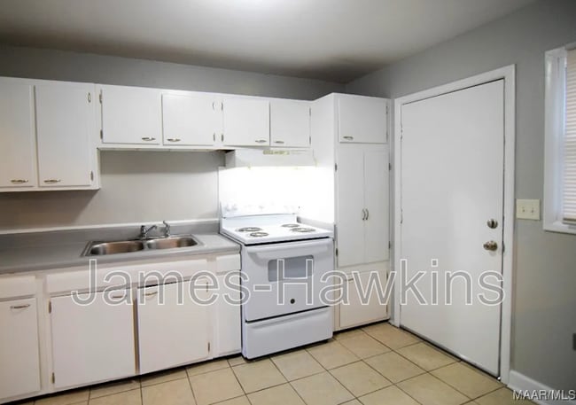 Photo - 1201 Buckingham Dr