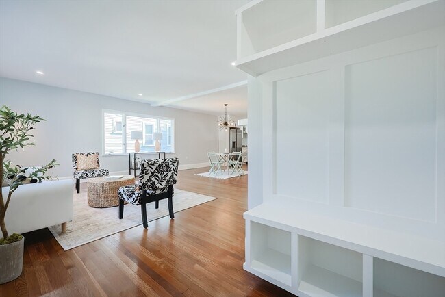 Photo - 111 Sharon St Unit 1