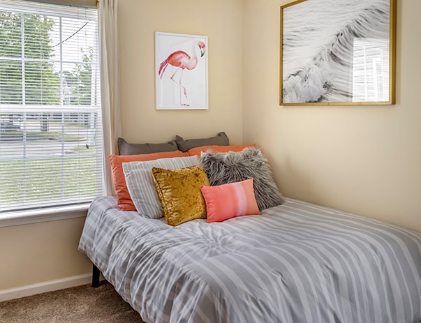 The Village on Sixth Avenue | Student Housing