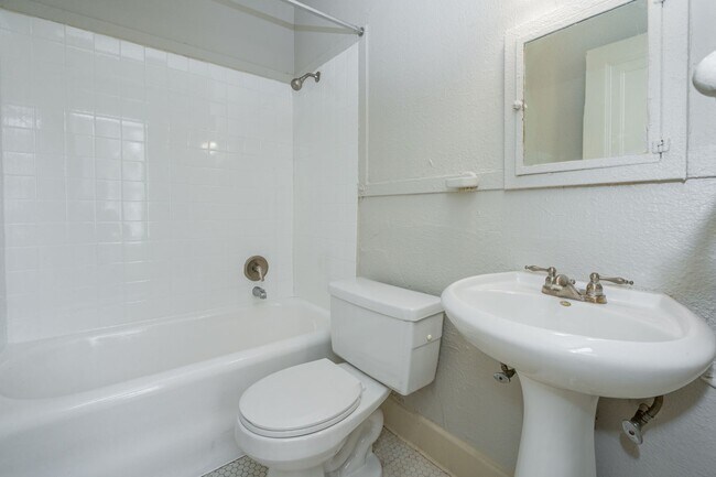 Photo - Carlisle Terrace