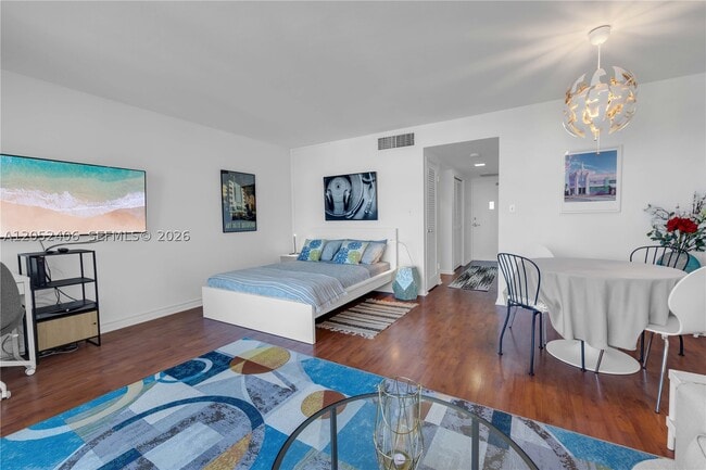 Photo - 1200 West Dr Unit 811
