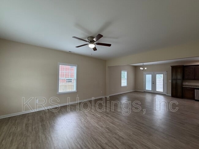Photo - 167 Settlers Landing Rd