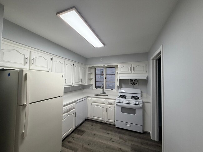 Photo - 697 Allwood Rd