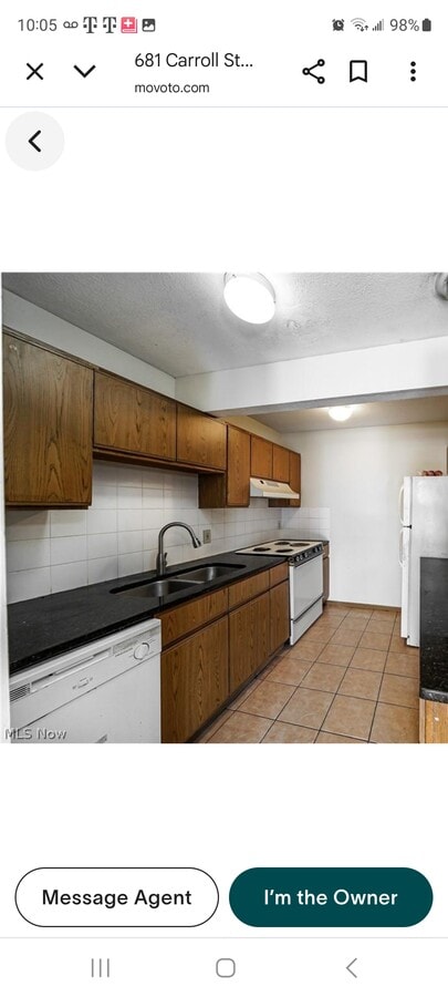 Photo - 685 Carroll St Unit 685