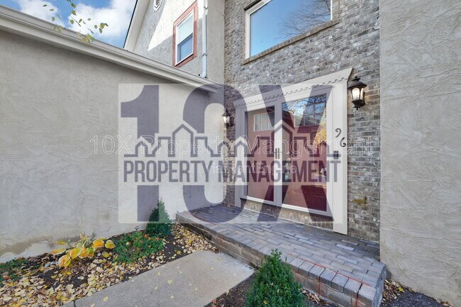 Photo - 96 Chenango Dr