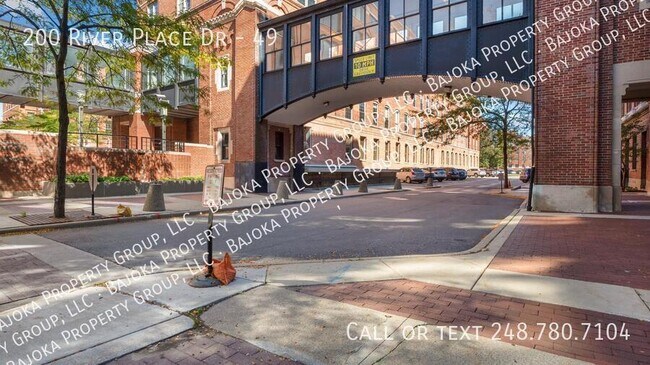 Photo - 200 River Pl Dr