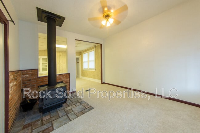 1216 Talbot Ct