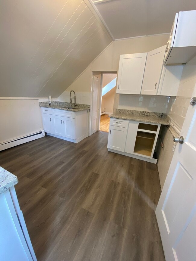 Photo - 13 Magill St Unit 3