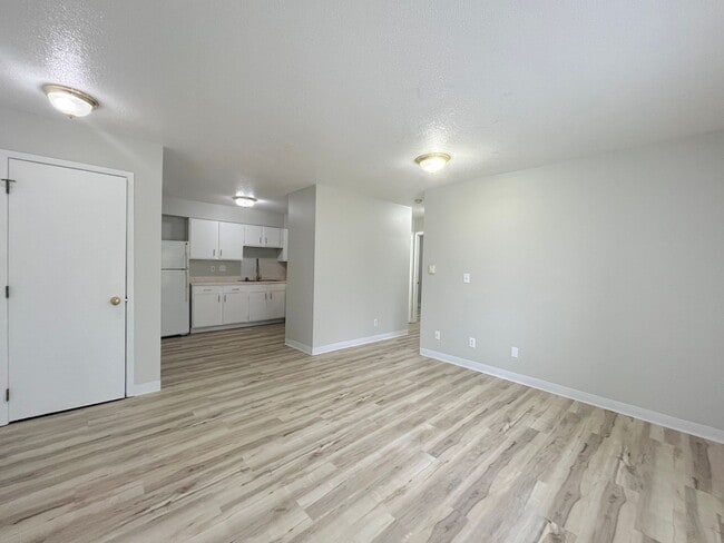 Burbank Village Apartments