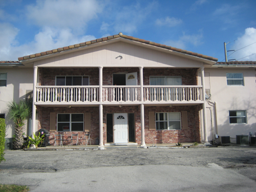 Maya Palm Apartments - Maya Palm Apartments