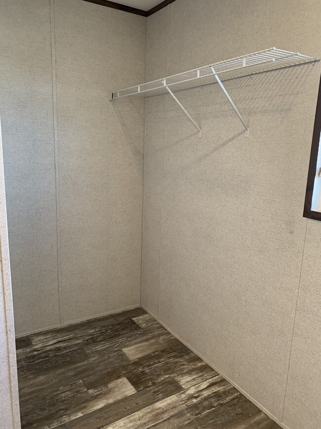 Photo - 100 Bristol St