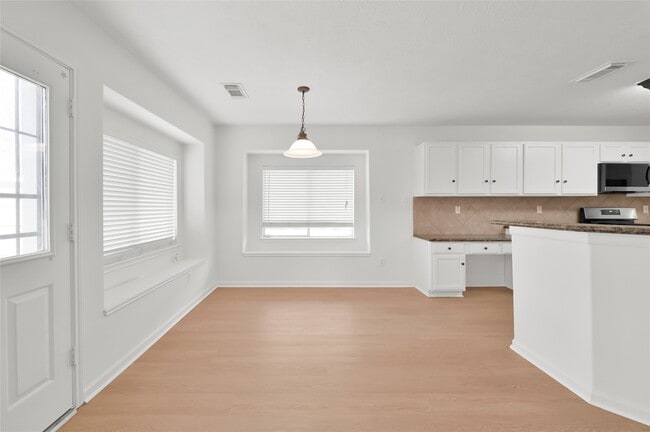 Photo - 28807 Hidden Cove Dr