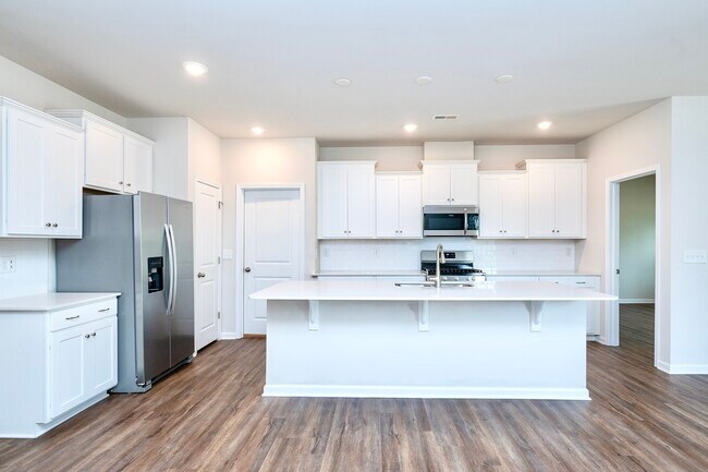 Photo - 109 Magnolia St