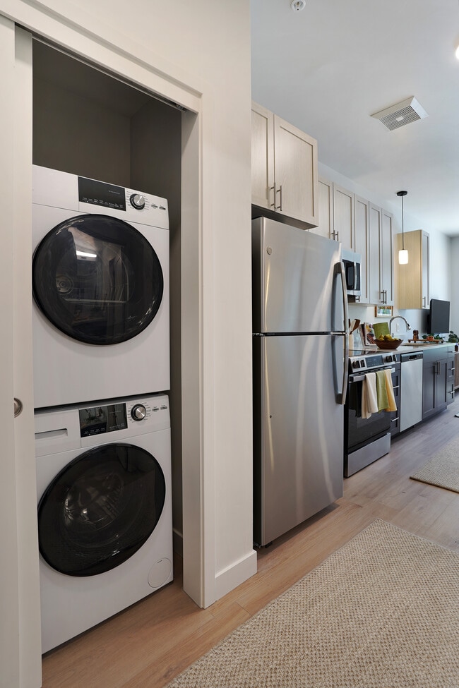 Washer / Dryer