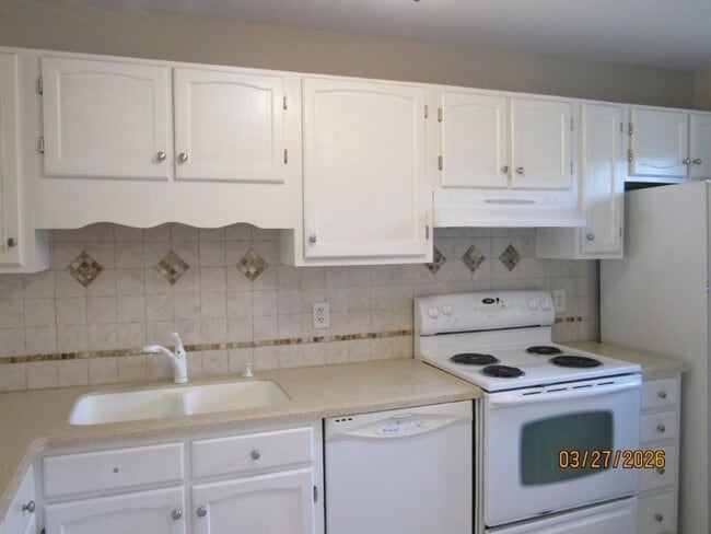 Photo - 7700 Porcher Dr