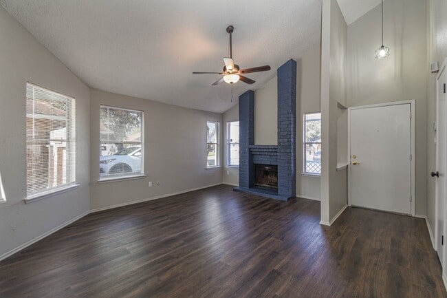 Photo - 3106 Raccoon Run