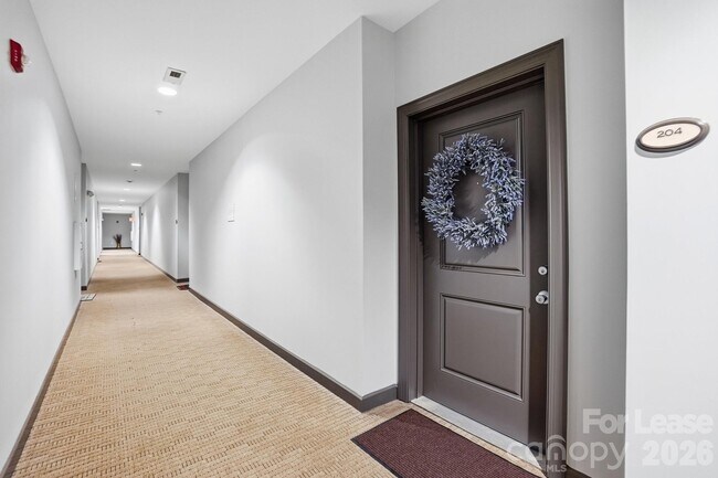 Photo - 1829 Kenilworth Ave Unit 204